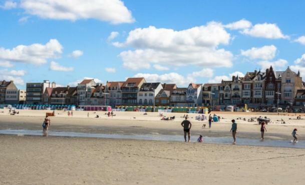 Les Pieds Dans Le Sable Apartment Malo-les-Bains Exterior photo